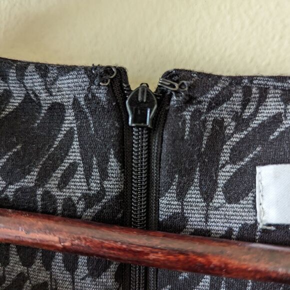 Calvin Klein elegant gray geometric pattern belted smart work dress size 8 - Picture 4 of 10